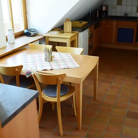 Alte Schule Hostel *