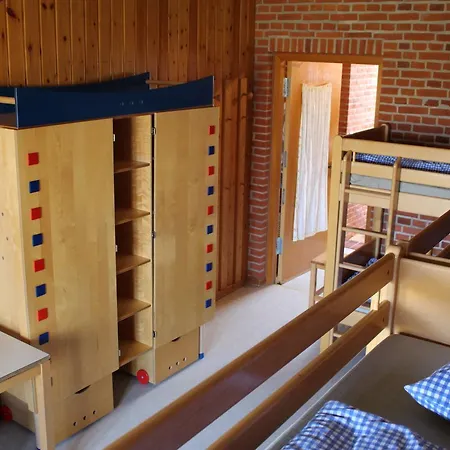 Alte Schule Hostel